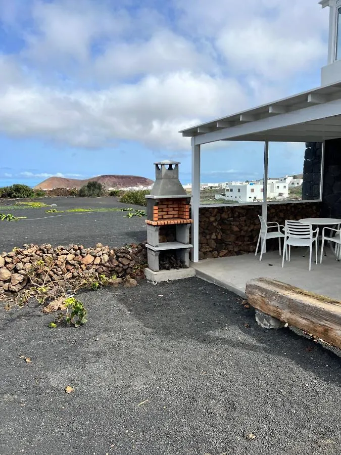 El Cercado Apartment Tinajo 0*,